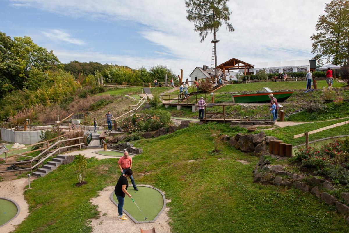 Appartementhaus Eifeladventures Berlingen Eksteriør billede