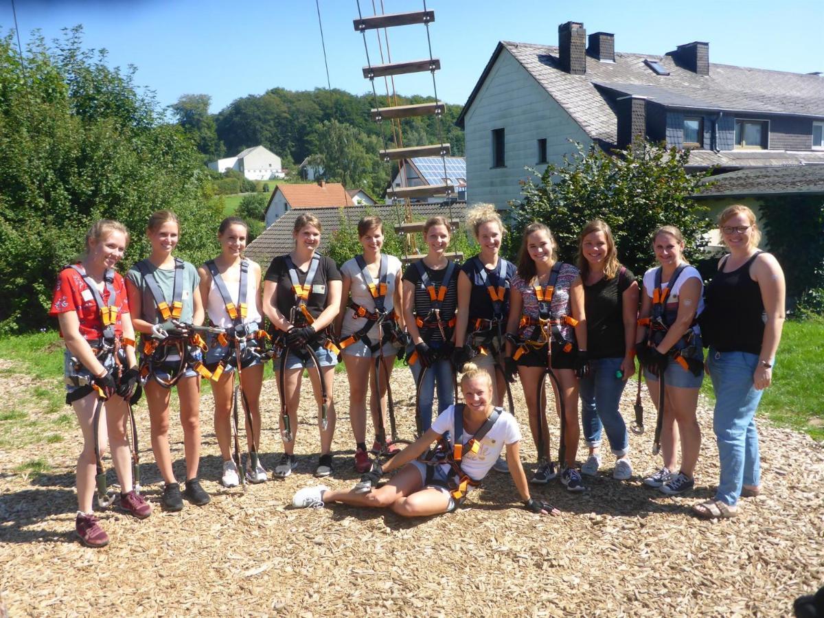 Appartementhaus Eifeladventures Berlingen Eksteriør billede